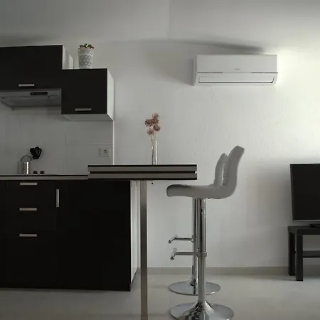 Central Adria Apartment *
