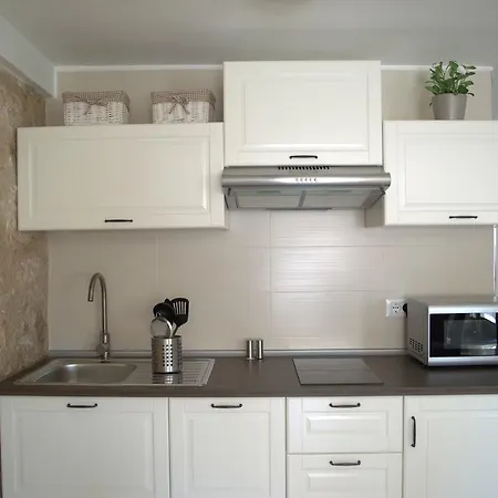 Adria * روفينج