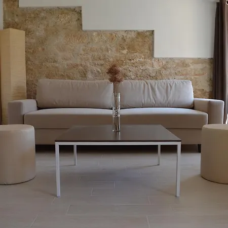 Adria Apartman *